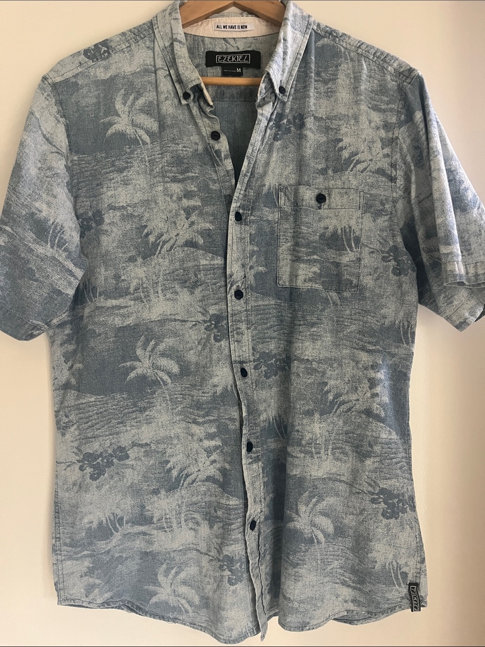 Ezekiel Men's Short-Sleeve Palm Print Button-Down Shirt - Light Blue